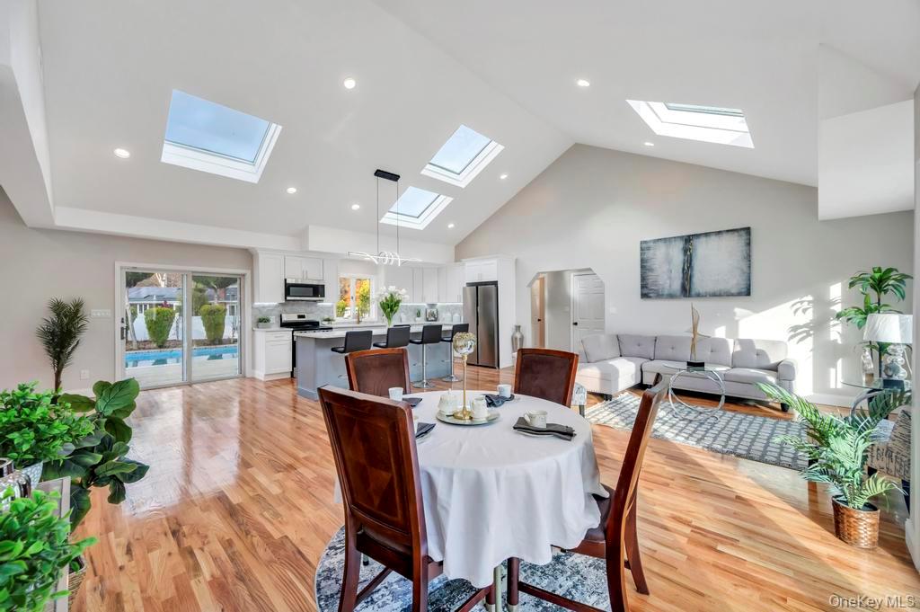 #14 photo, 100 Old Northport Road, サフォーク郡 Kings Park , NY 11754