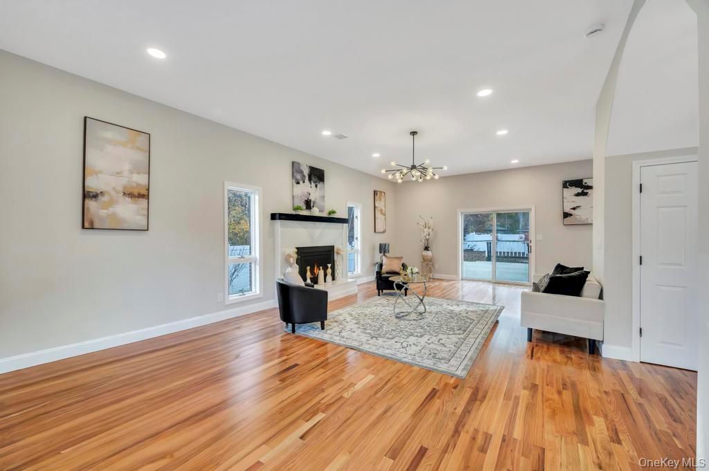 #18 photo, 100 Old Northport Road, サフォーク郡 Kings Park , NY 11754