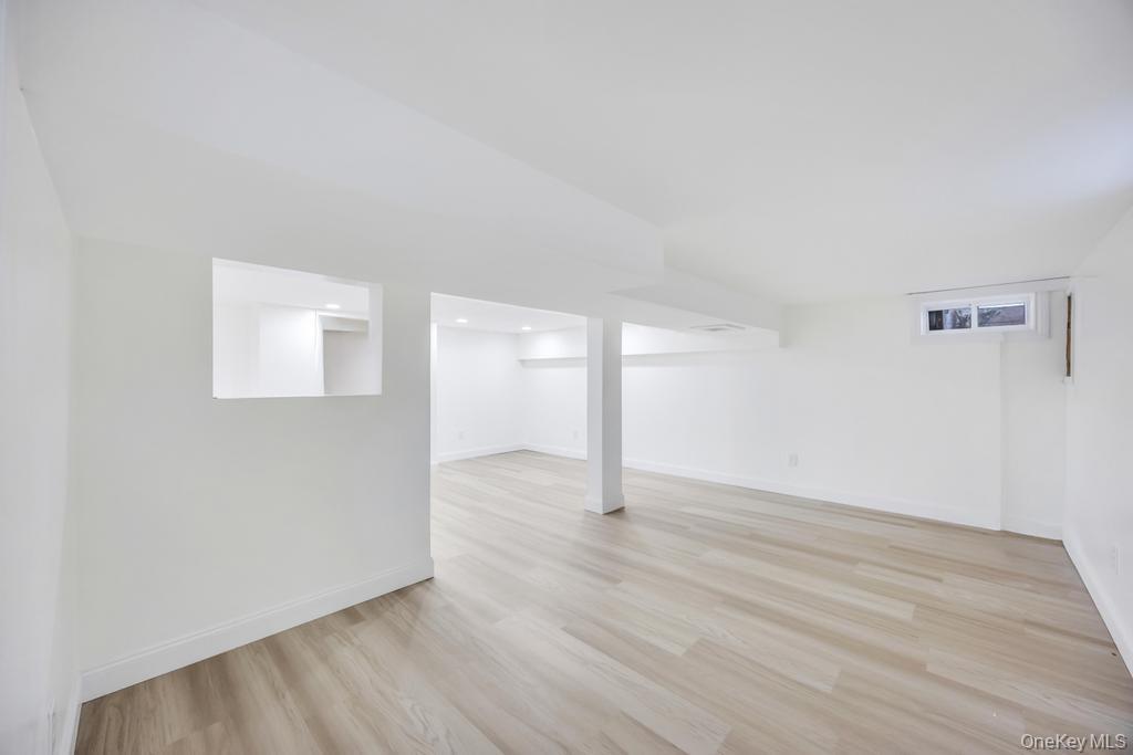 #18 photo, 148 Claywood Drive, Brentwood , NY 11717