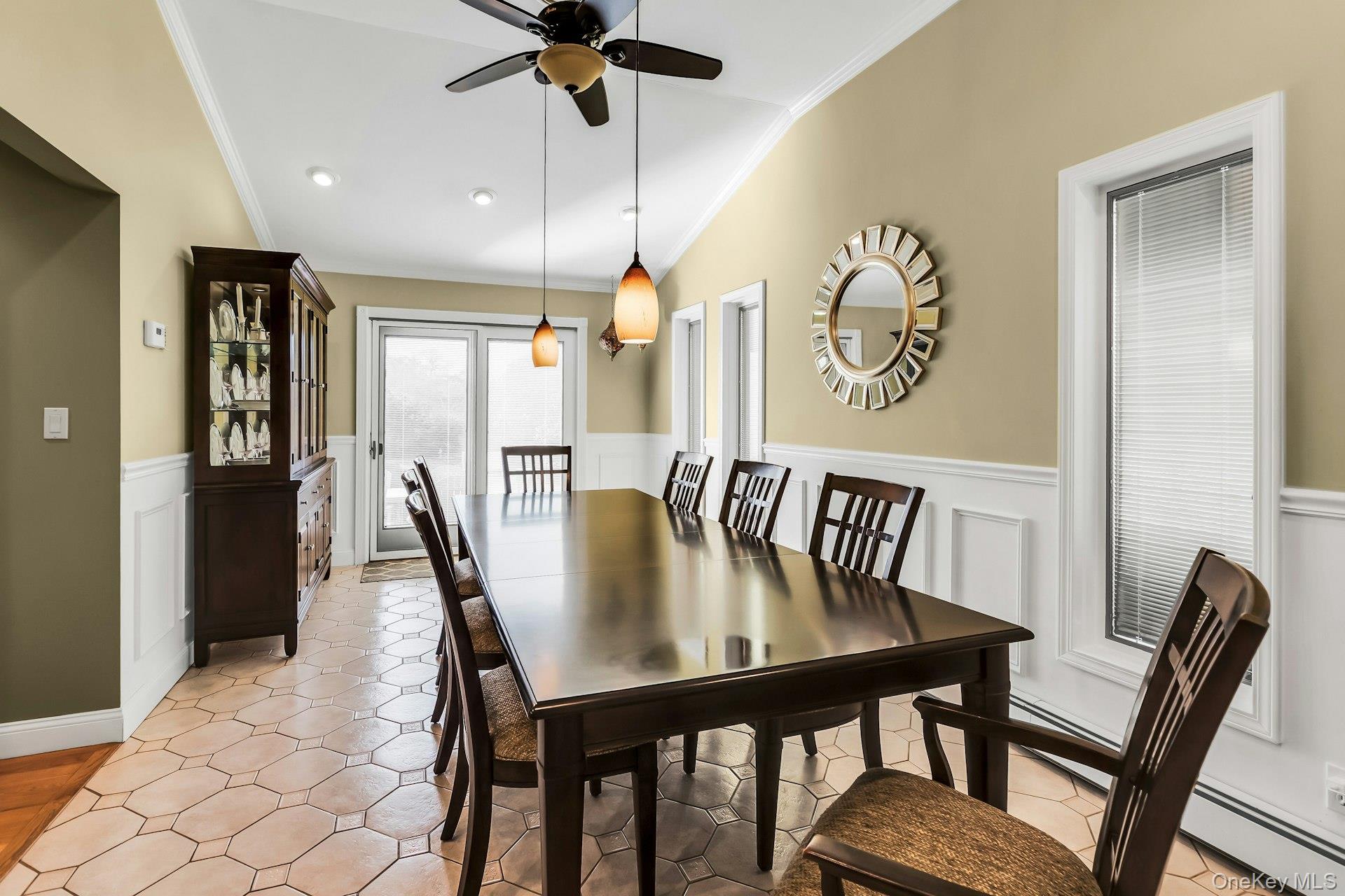 #11 photo, 94 Pequot Lane, East Islip , NY 11730