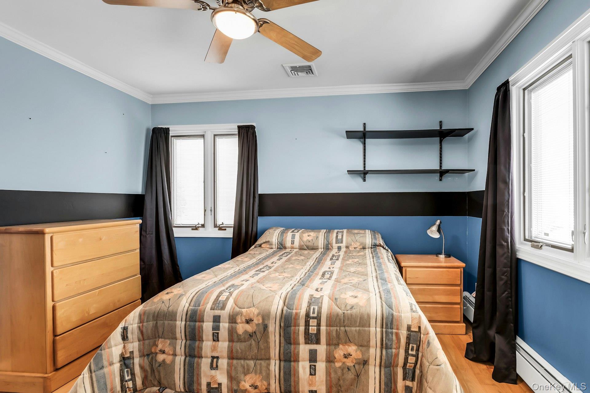 #19 photo, 94 Pequot Lane, East Islip , NY 11730