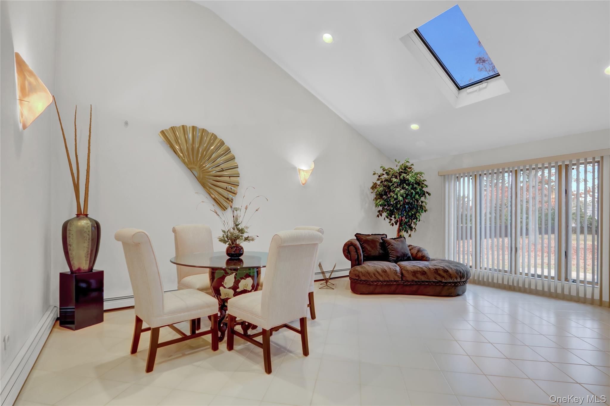 #4 photo, 254 Pine Acre Boulevard, Dix Hills , NY 11746