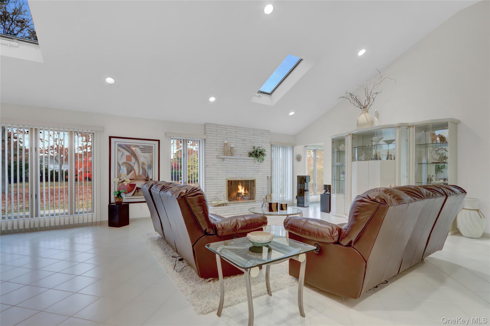 #5 photo, 254 Pine Acre Boulevard, Dix Hills , NY 11746