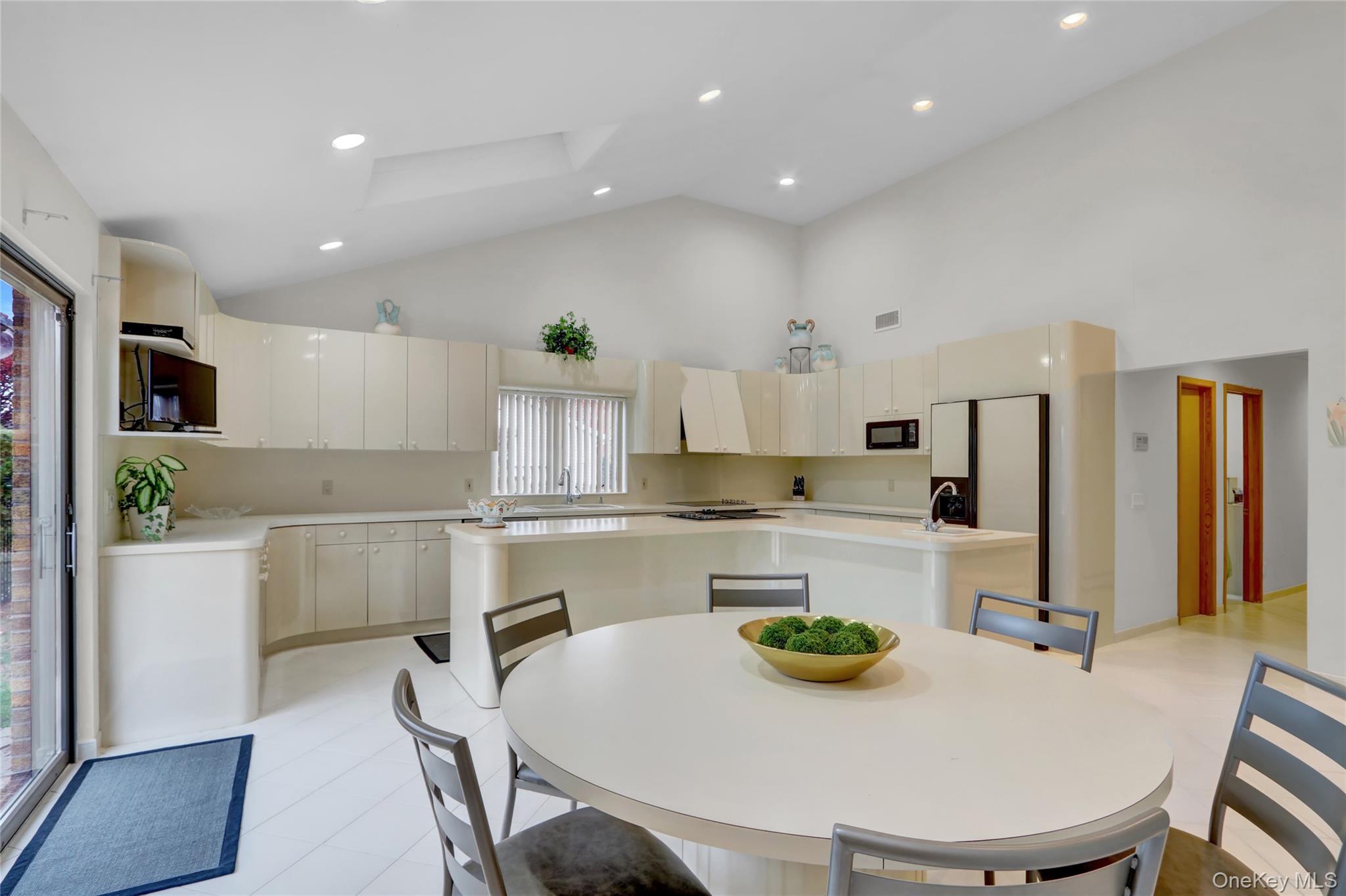 #8 photo, 254 Pine Acre Boulevard, Dix Hills , NY 11746