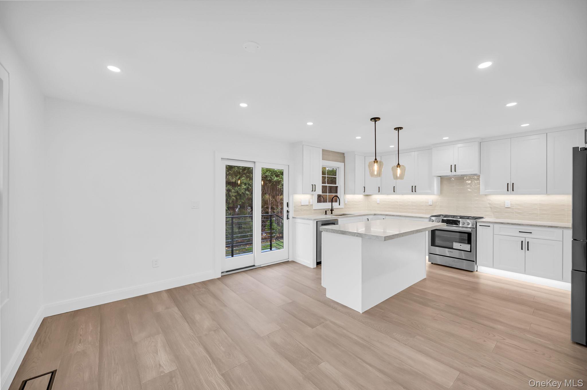 #10 photo, 82 Seton Drive, New Rochelle , NY 10804