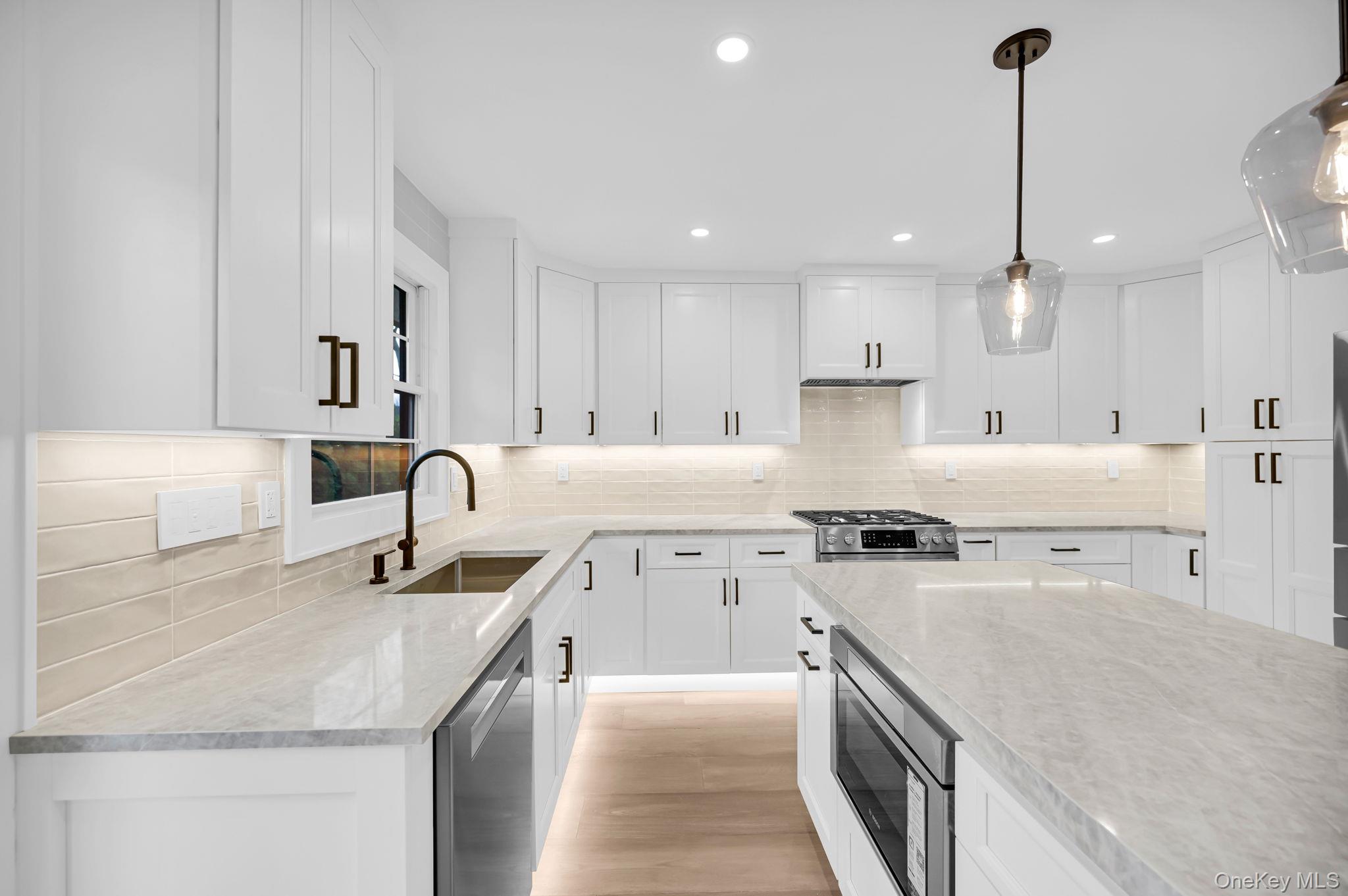 #14 photo, 82 Seton Drive, New Rochelle , NY 10804