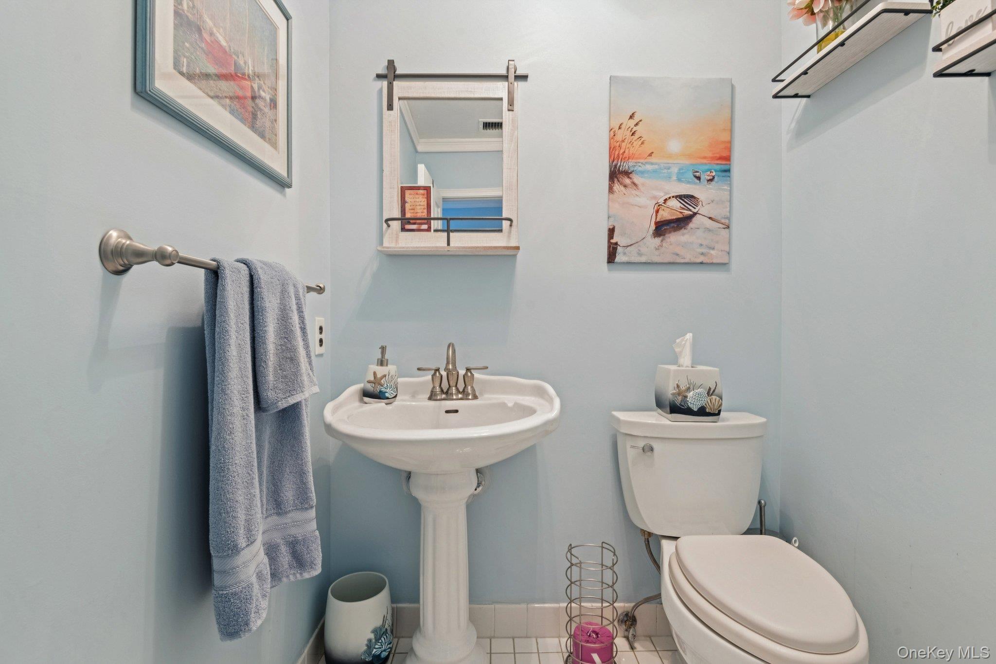 #16 photo, 16 Hampshire Court, サフォーク郡 Holbrook , NY 11741