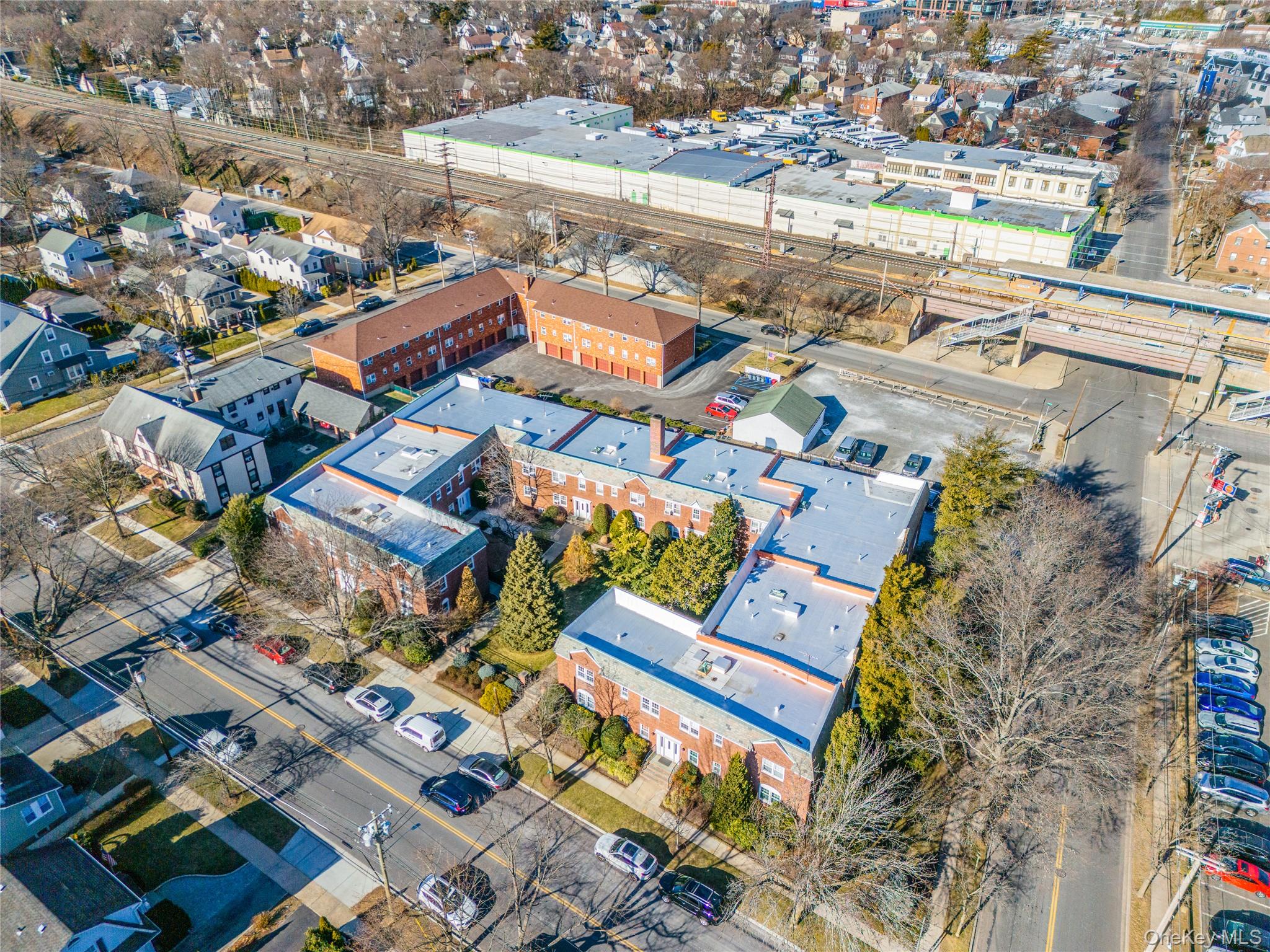 #19 photo, 43 floral blvd, Floral Park , NY 11001