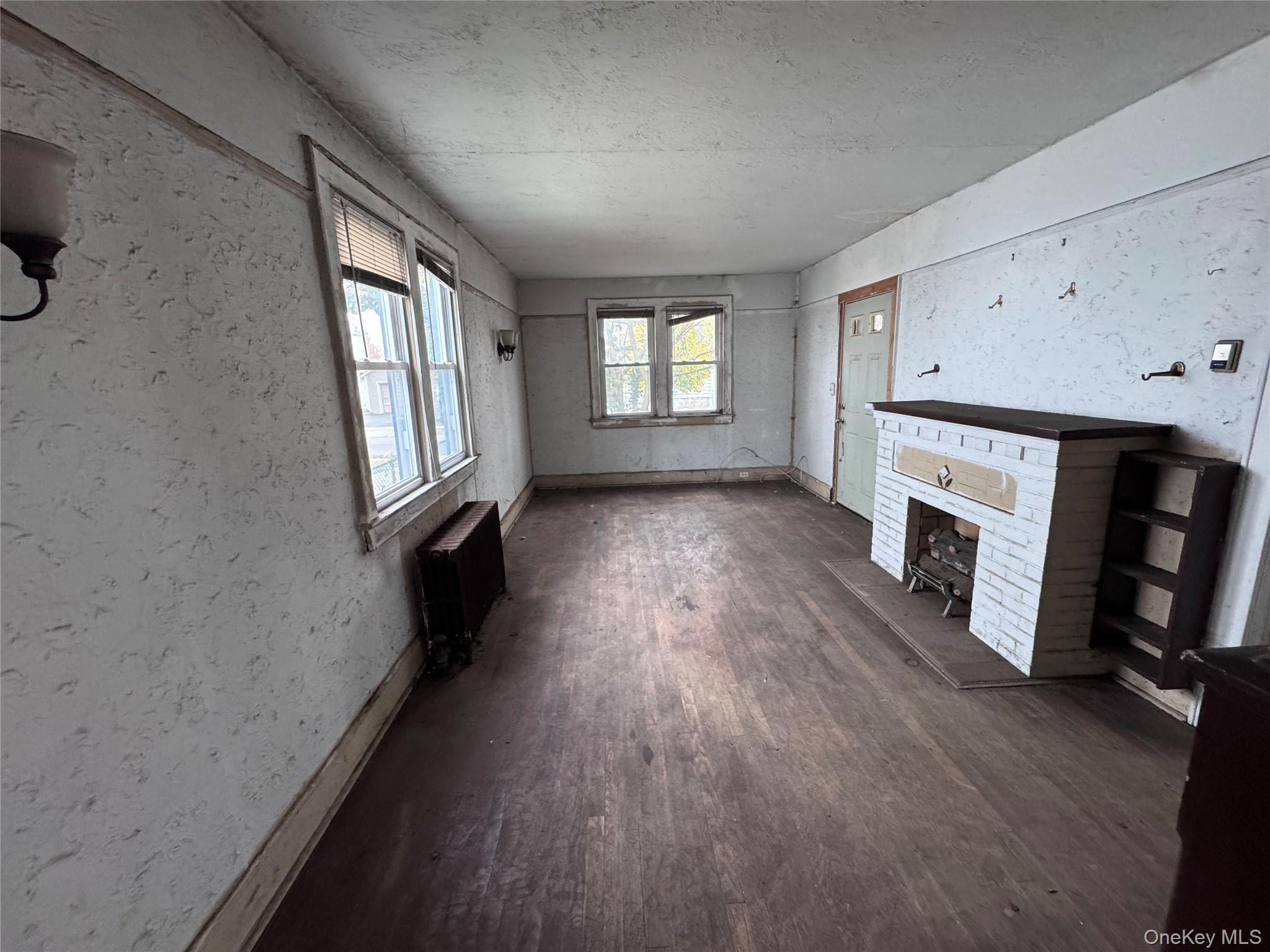 #3 photo, 28 Cammerer Avenue, East Rockaway , NY 11518