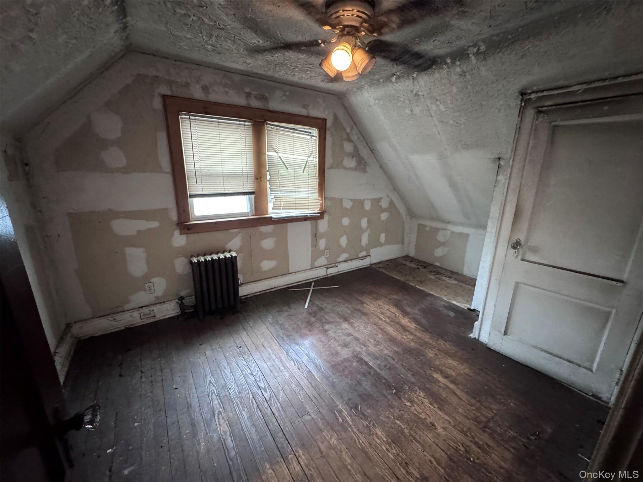 #8 photo, 28 Cammerer Avenue, East Rockaway , NY 11518