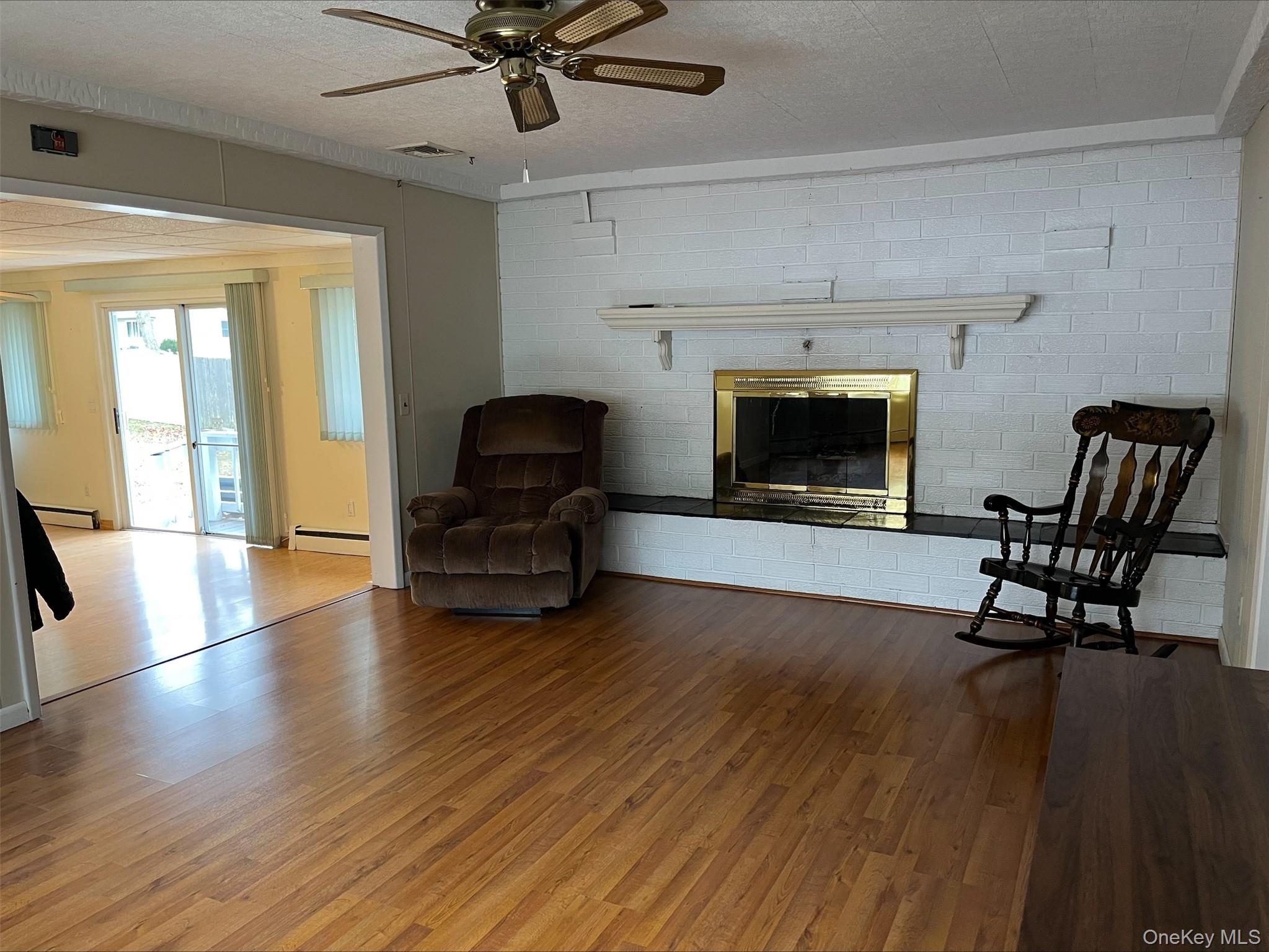 #9 photo, 10 Pine Street, Lake Grove , NY 11755