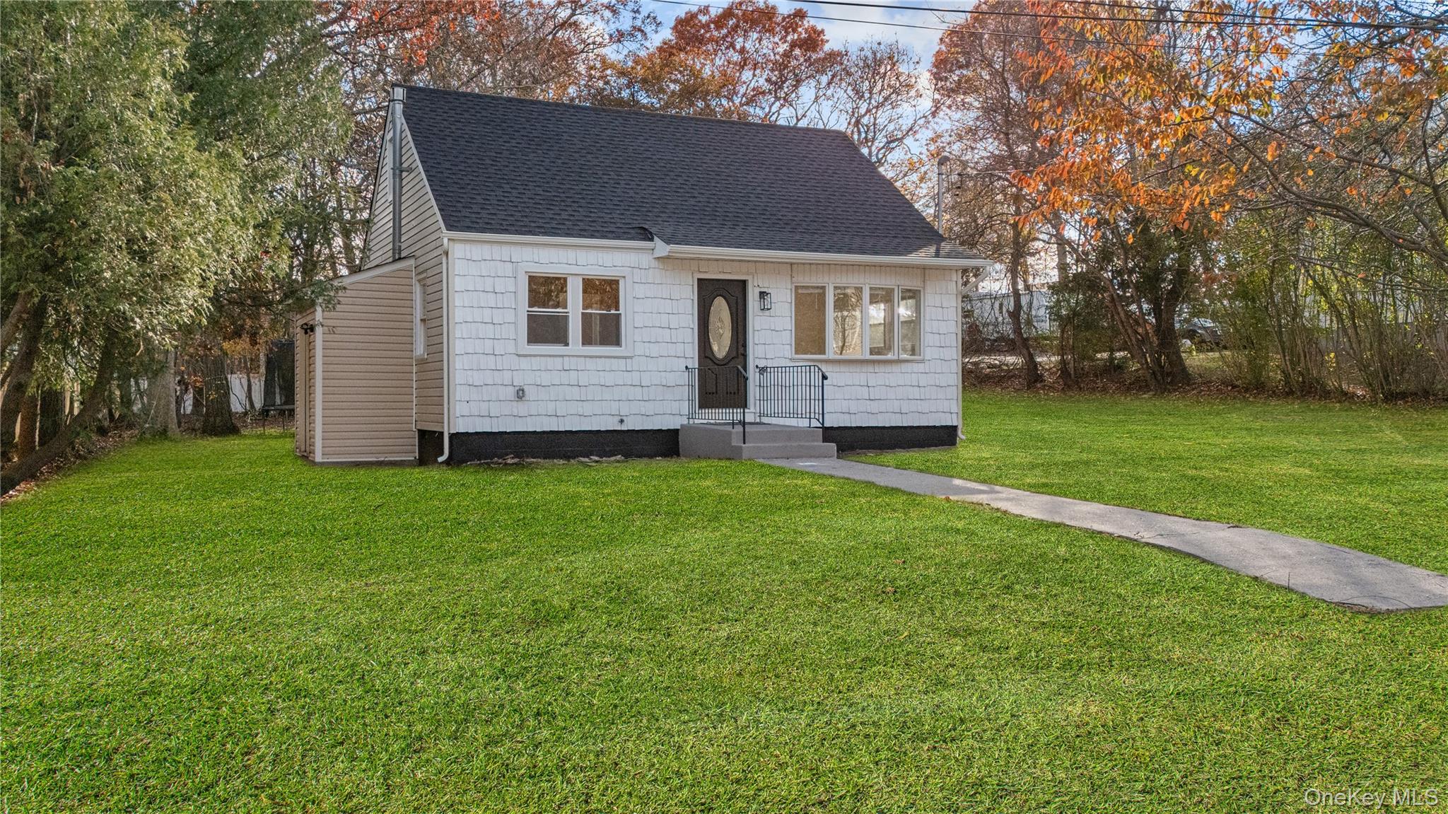 #2 photo, 78 Carr Ln, サフォーク郡 Coram , NY 11727