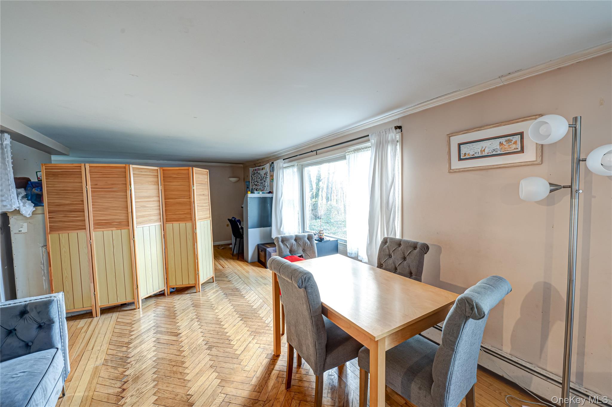 #16 photo, 37 Bay Avenue, Huntington , NY 11743