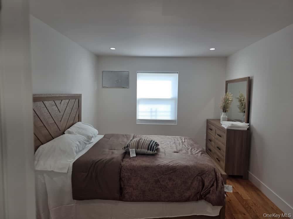 #10 photo, 632 Beach 68th Street, Arverne , NY 11692