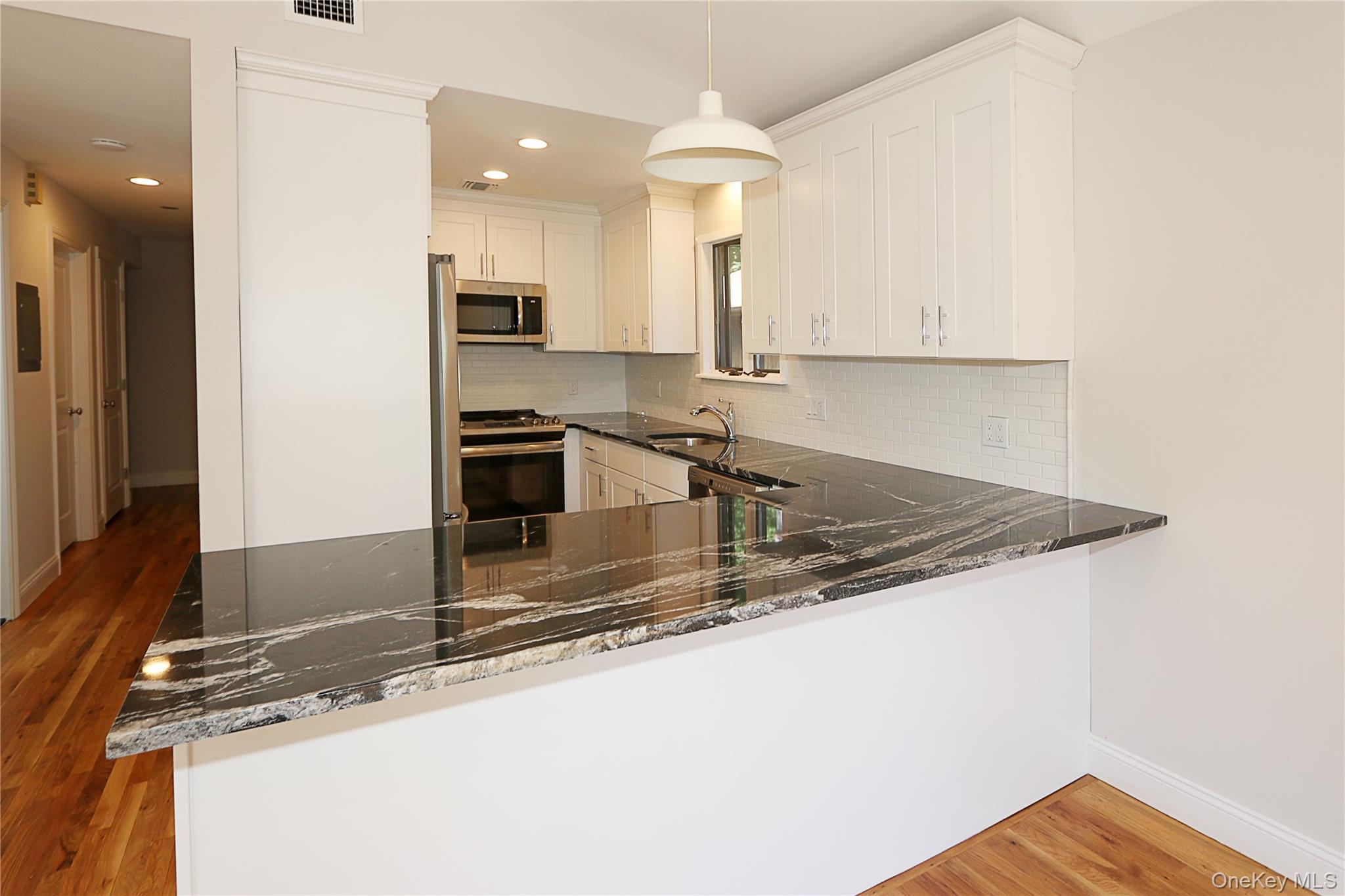 #5 photo, 77 Juniper Road, Port Washington , NY 11050