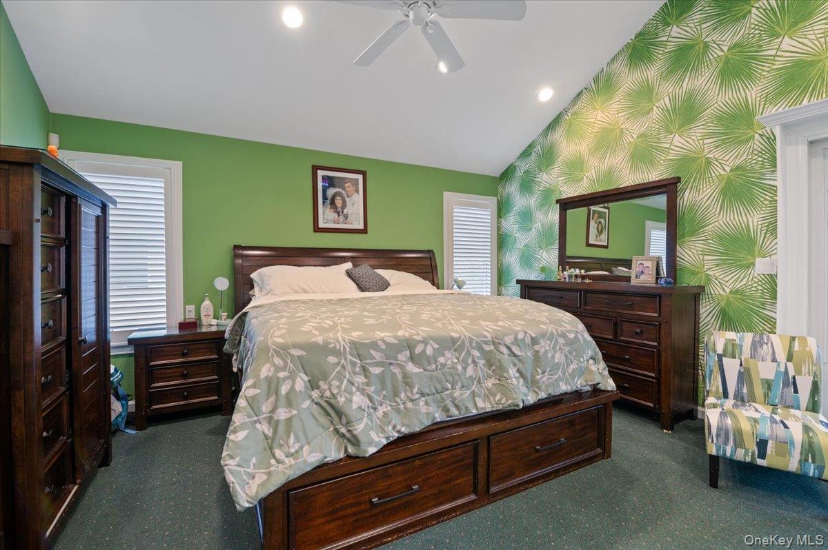 #19 photo, 1650 Bridge Street, Merrick , NY 11566