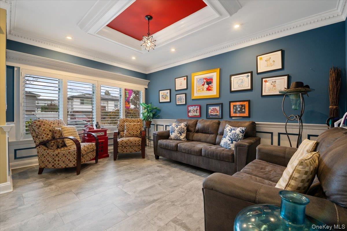 #3 photo, 1650 Bridge Street, Merrick , NY 11566