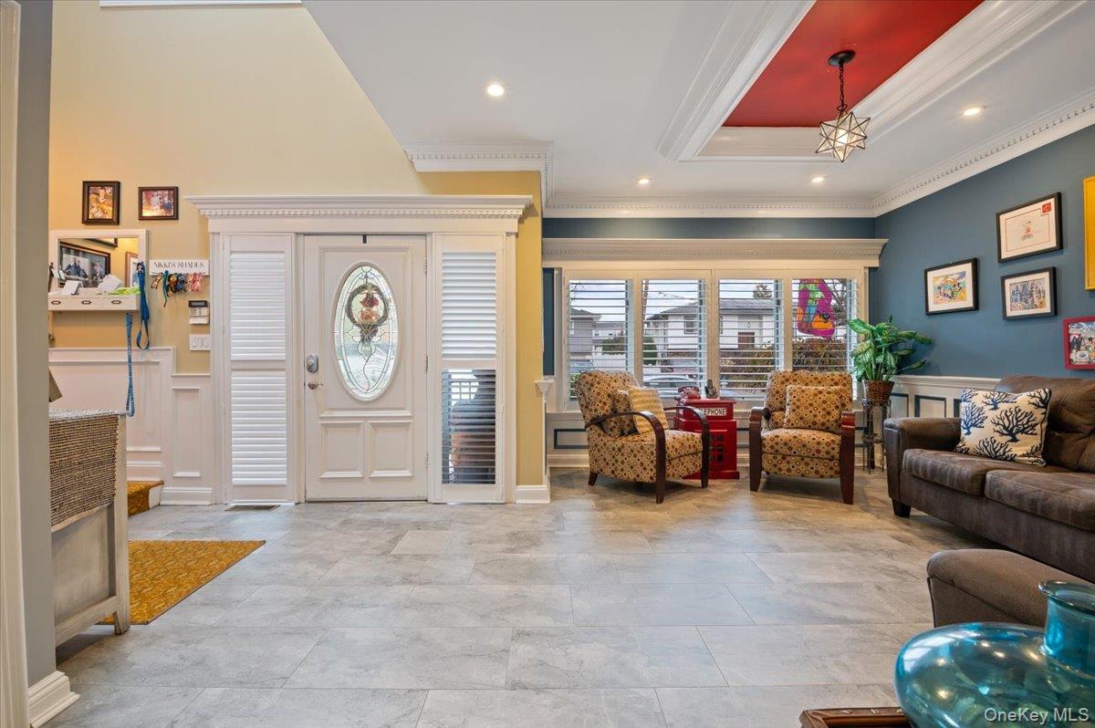 #6 photo, 1650 Bridge Street, Merrick , NY 11566