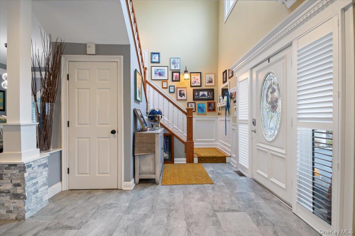 #7 photo, 1650 Bridge Street, Merrick , NY 11566