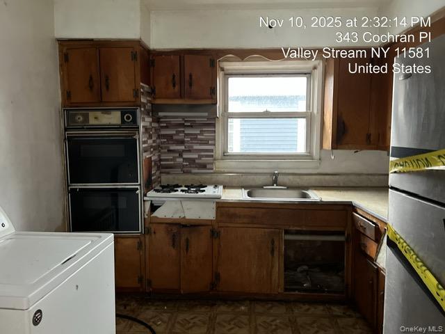 #11 photo, 343 Cochran Place, Valley Stream , NY 11581