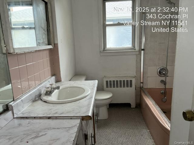 #12 photo, 343 Cochran Place, Valley Stream , NY 11581