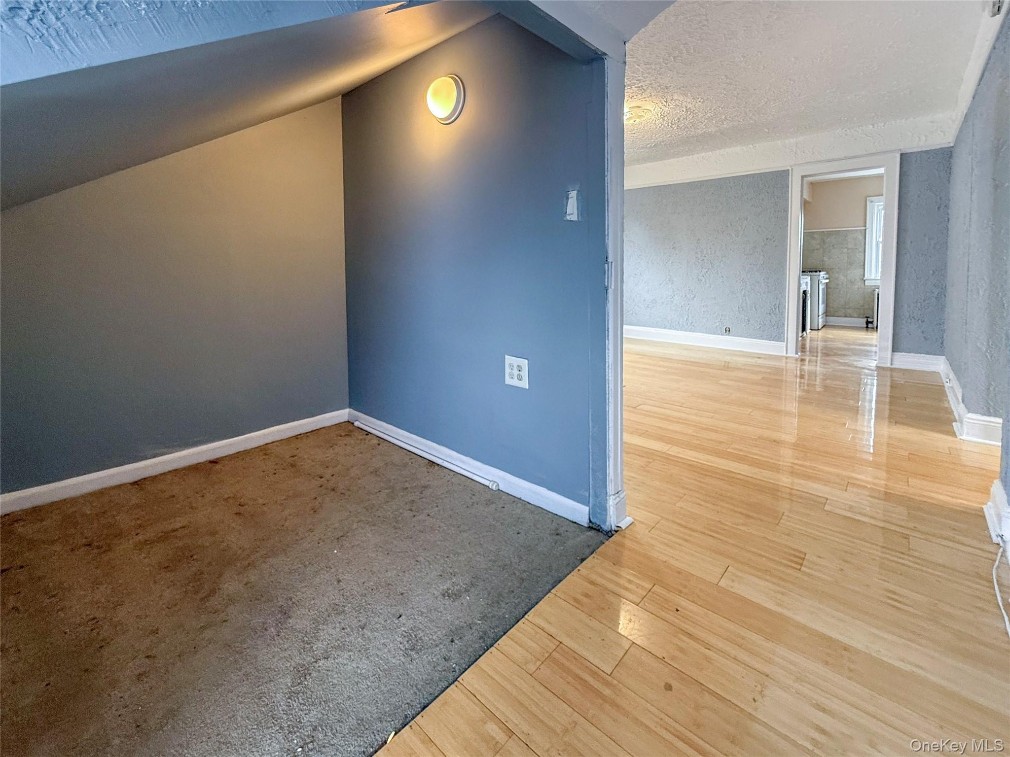 #20 photo, 163 Shaw Avenue, Valley Stream , NY 11580