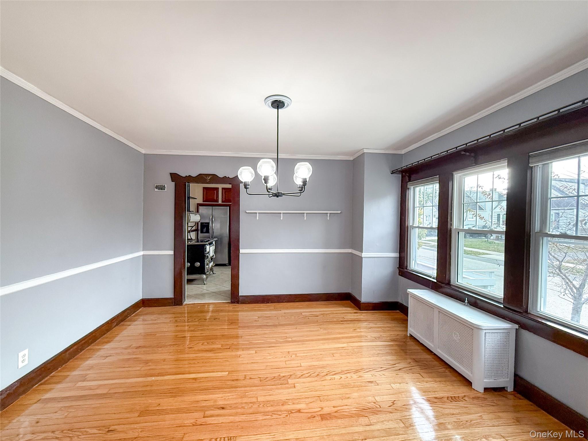 #5 photo, 163 Shaw Avenue, Valley Stream , NY 11580