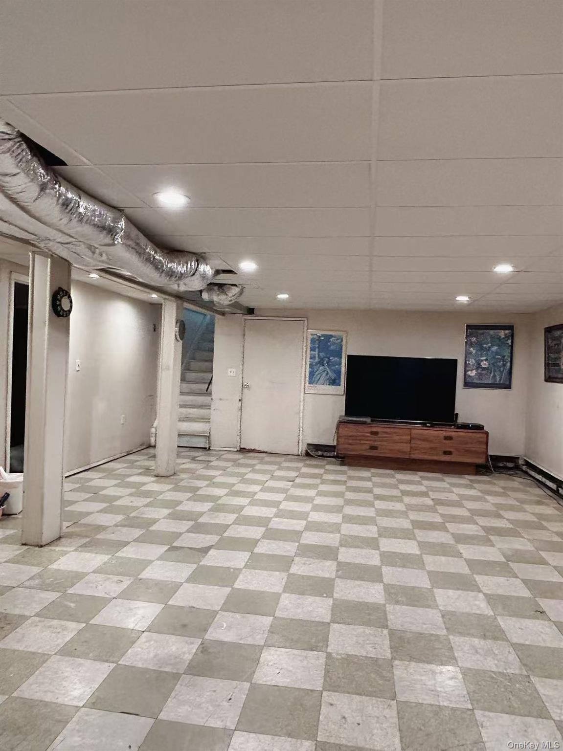 #17 photo, 165 Scott Avenue, Deer Park , NY 11729