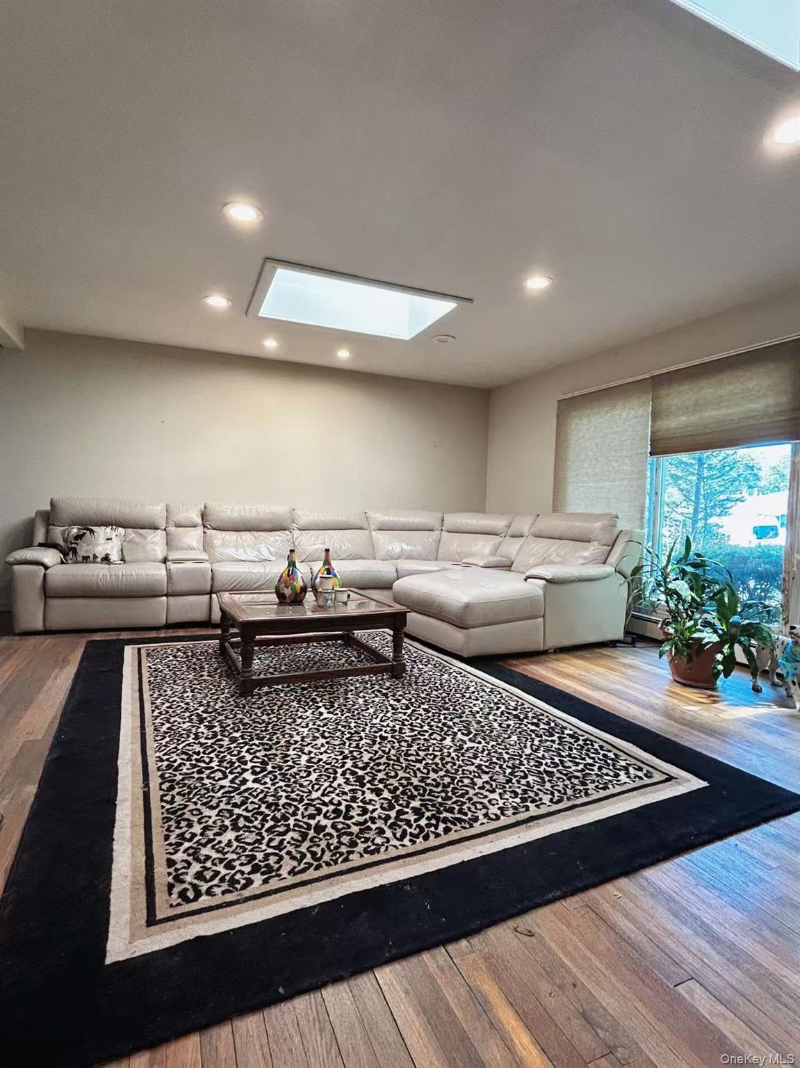 #7 photo, 165 Scott Avenue, Deer Park , NY 11729