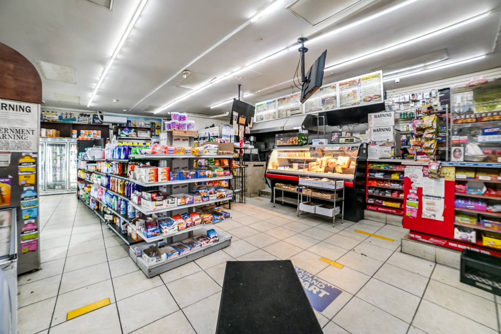 #5 photo, 90-56 210th St, Queens Village , NY 11428