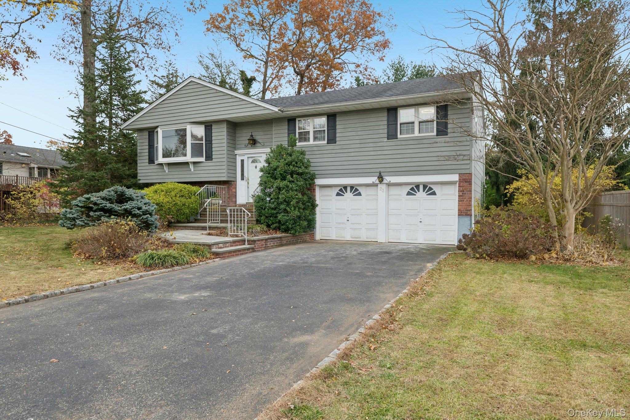#1 photo, 23 Tiffany Lane, Smithtown , NY 11787