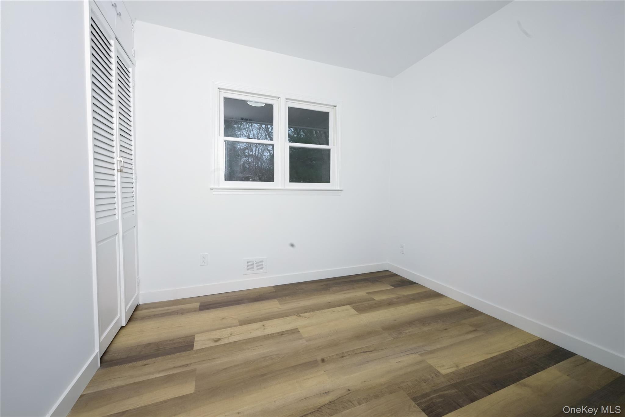 #13 photo, 741 Ocean Avenue, 東長島 Bohemia , NY 11716