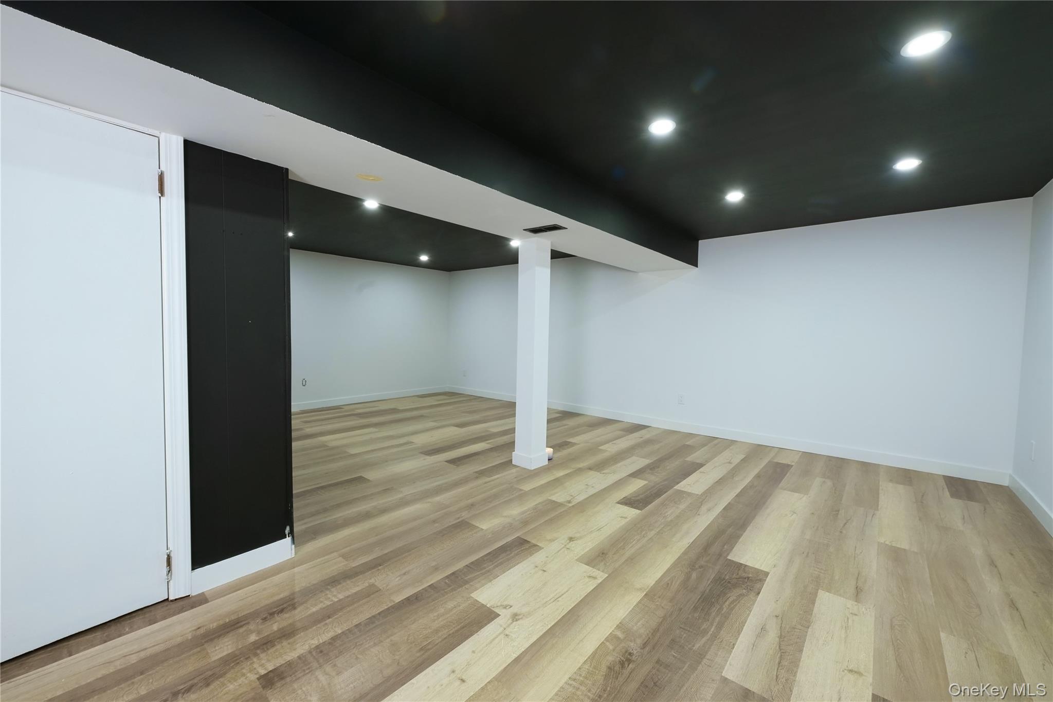 #20 photo, 741 Ocean Avenue, 東長島 Bohemia , NY 11716