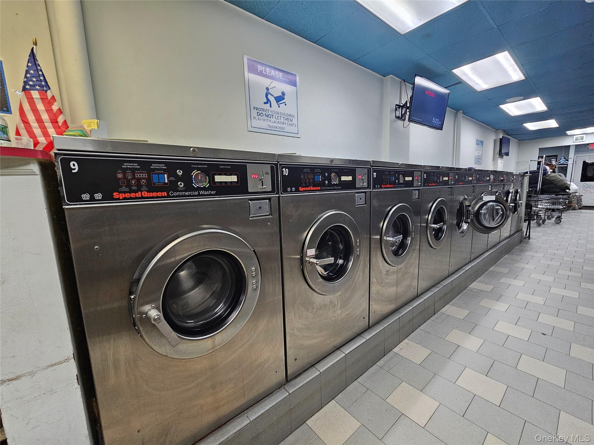 #5 photo, 2406 Grand Avenue, Baldwin , NY 11510