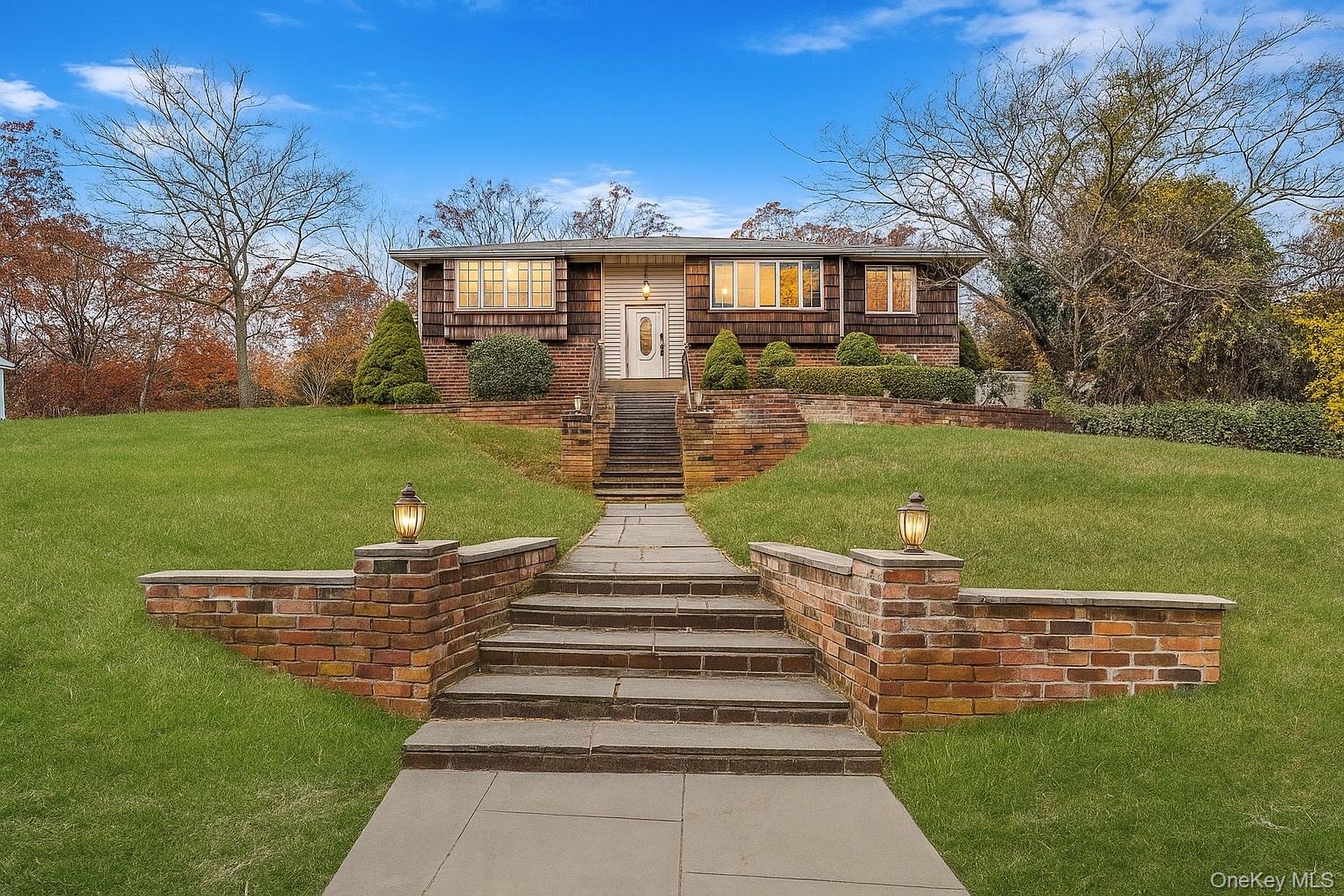 #1 photo, 15 Arleigh Road, サフォーク郡 East Northport , NY 11731