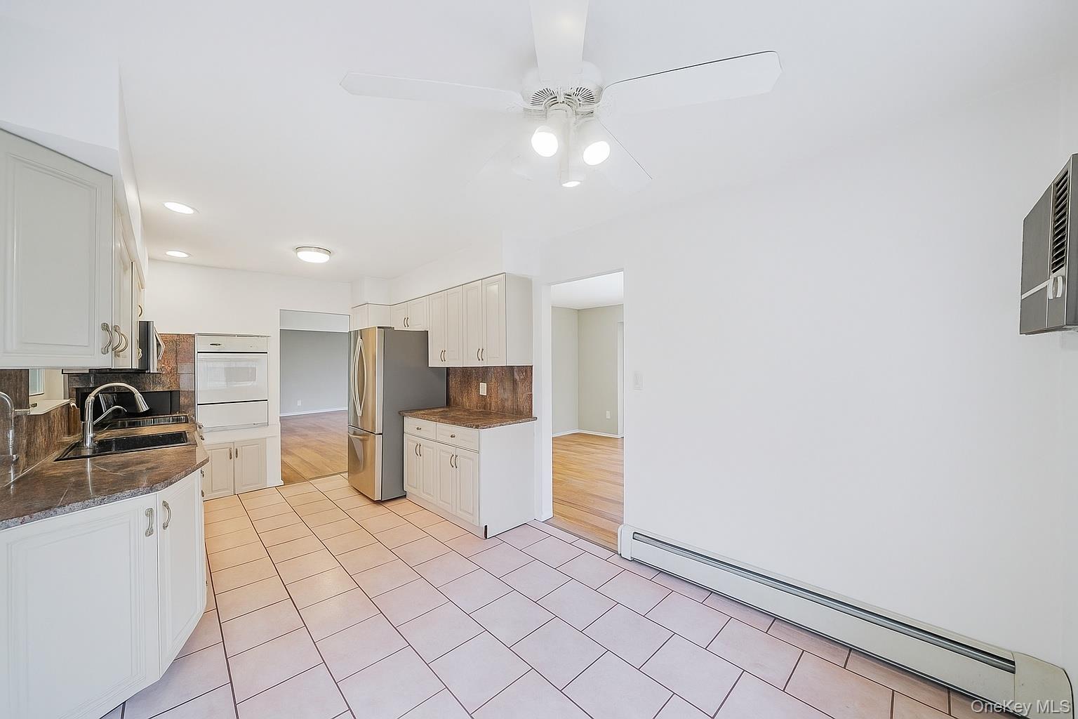 #8 photo, 15 Arleigh Road, サフォーク郡 East Northport , NY 11731