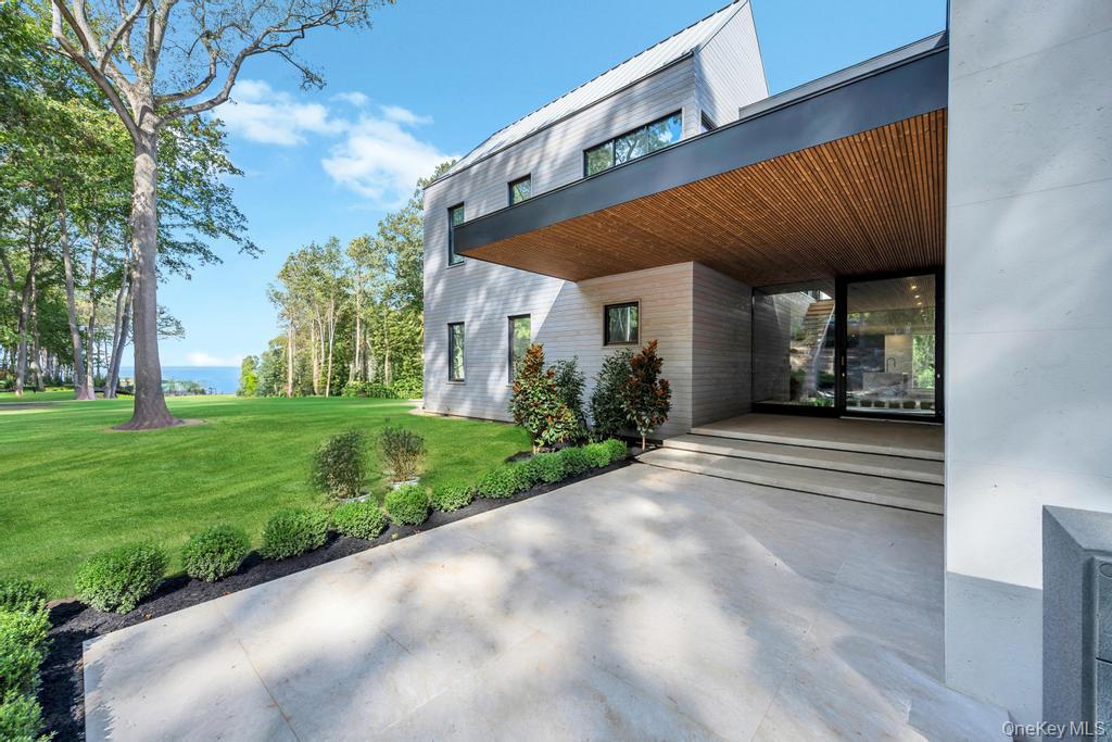 #4 photo, 28 Watch Way, Lloyd Harbor , NY 11743