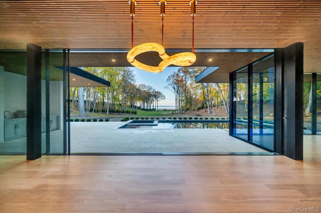 #9 photo, 28 Watch Way, Lloyd Harbor , NY 11743