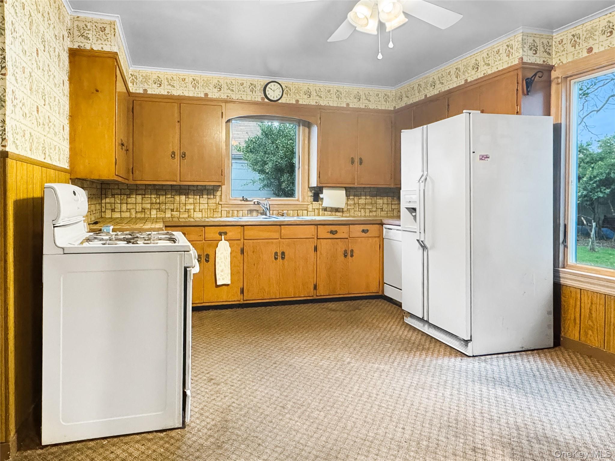 #5 photo, 57 (aka 400) Wilmarth Avenue, Greenport , NY 11944