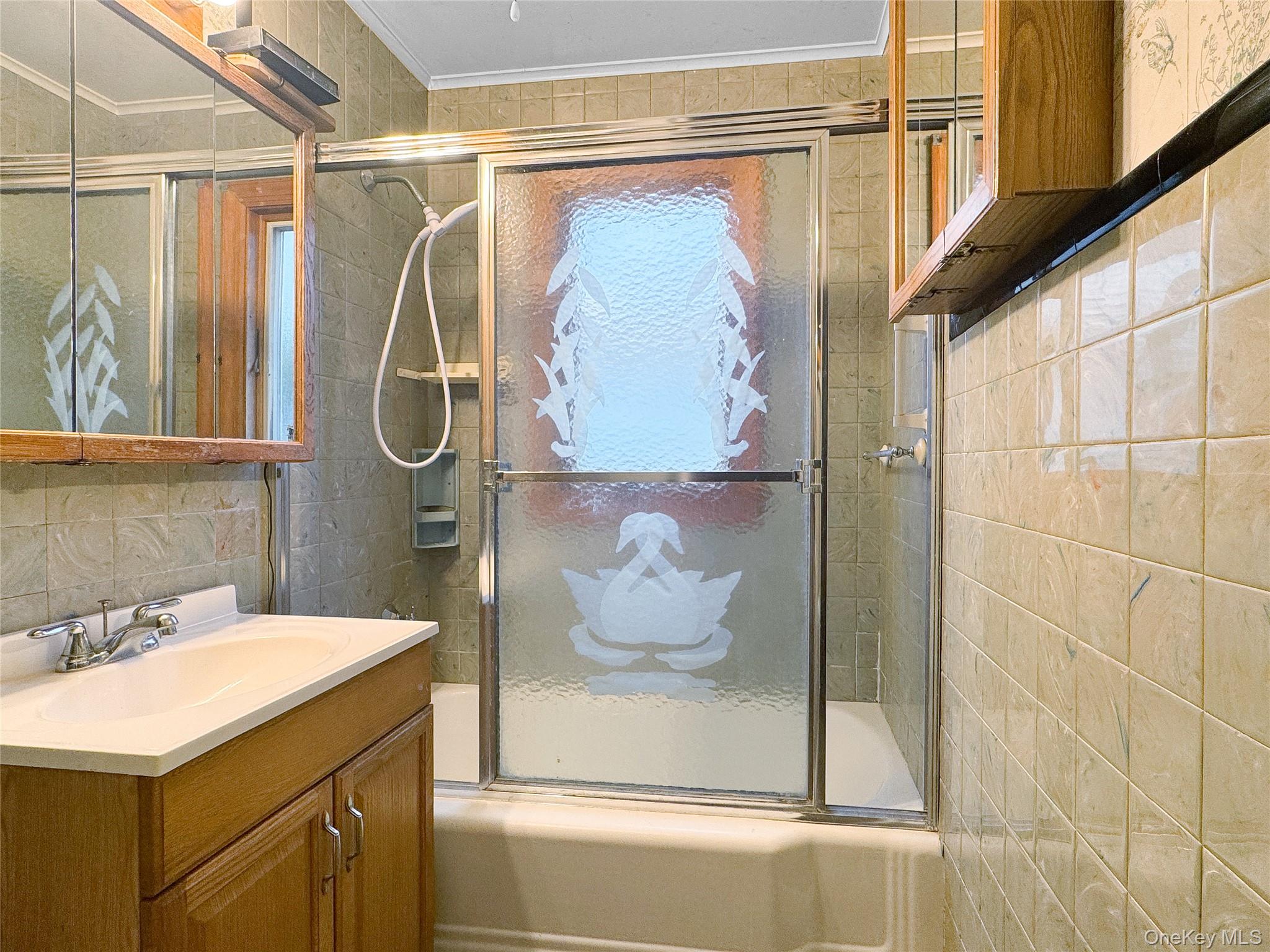 #7 photo, 57 (aka 400) Wilmarth Avenue, Greenport , NY 11944