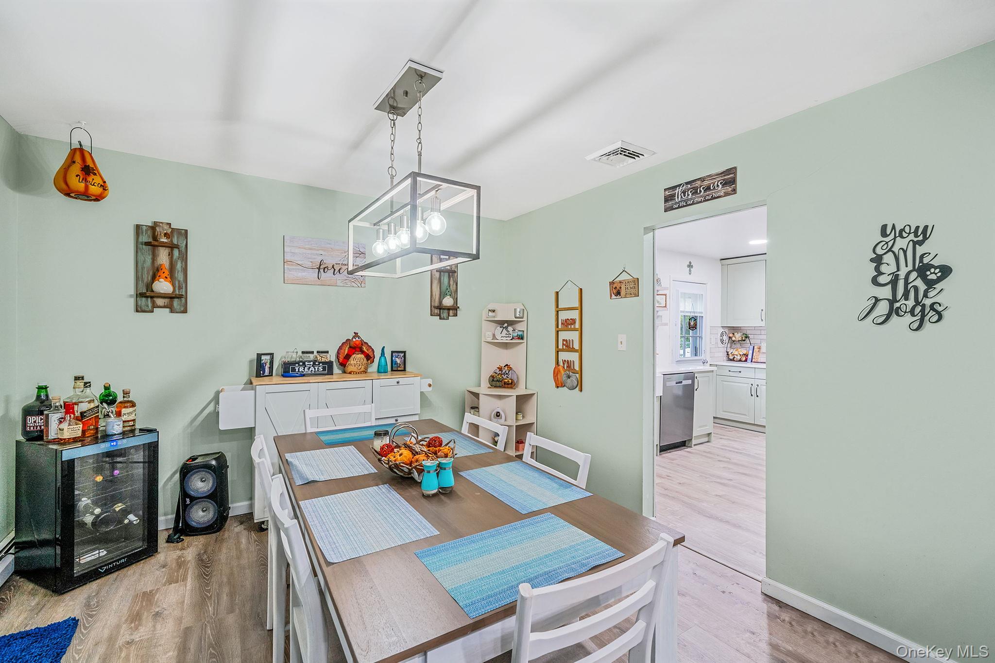 #13 photo, 7 Hester Lane, Ronkonkoma , NY 11779