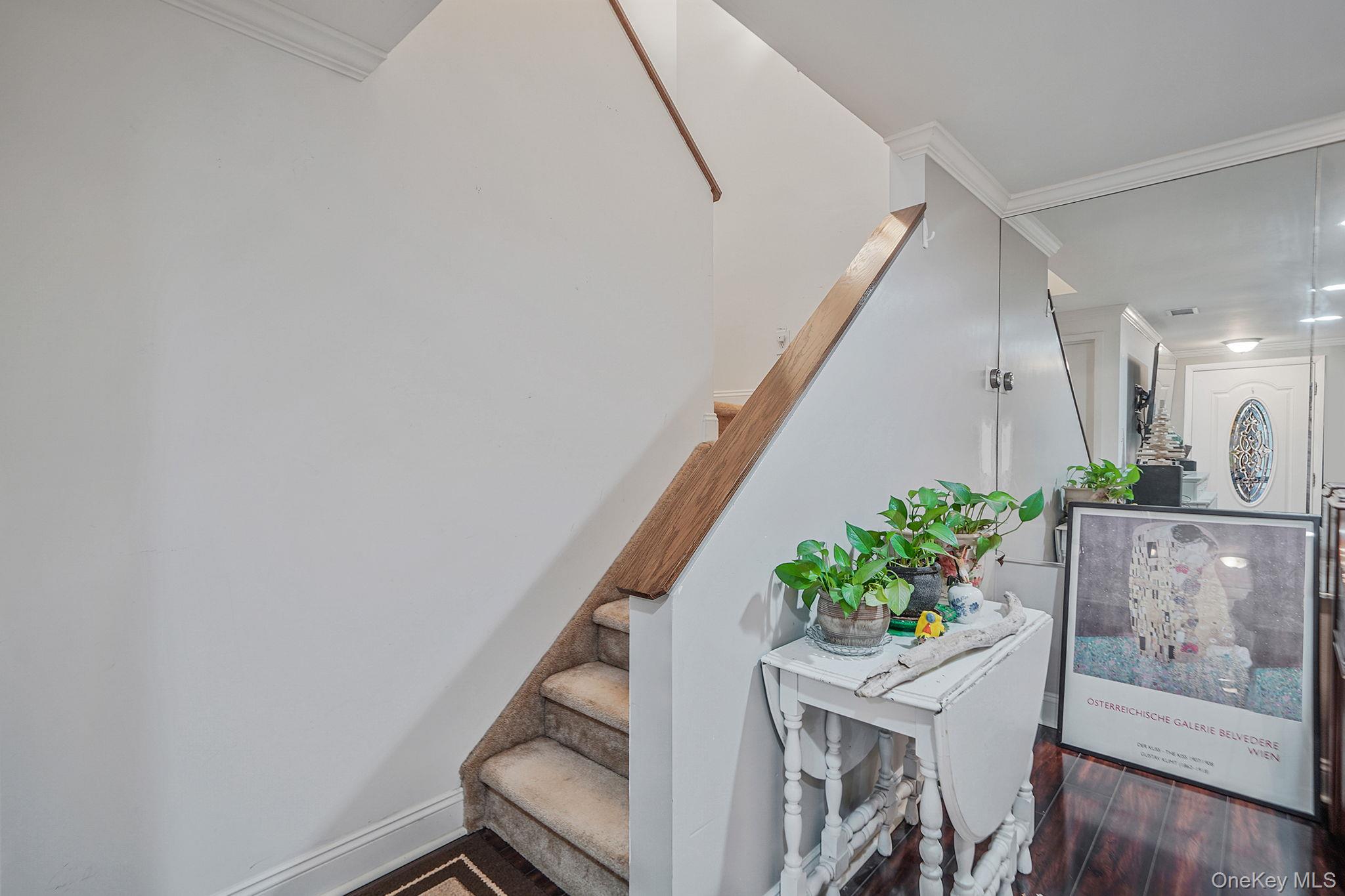 #15 photo, 320 Woodland Court, Coram , NY 11727