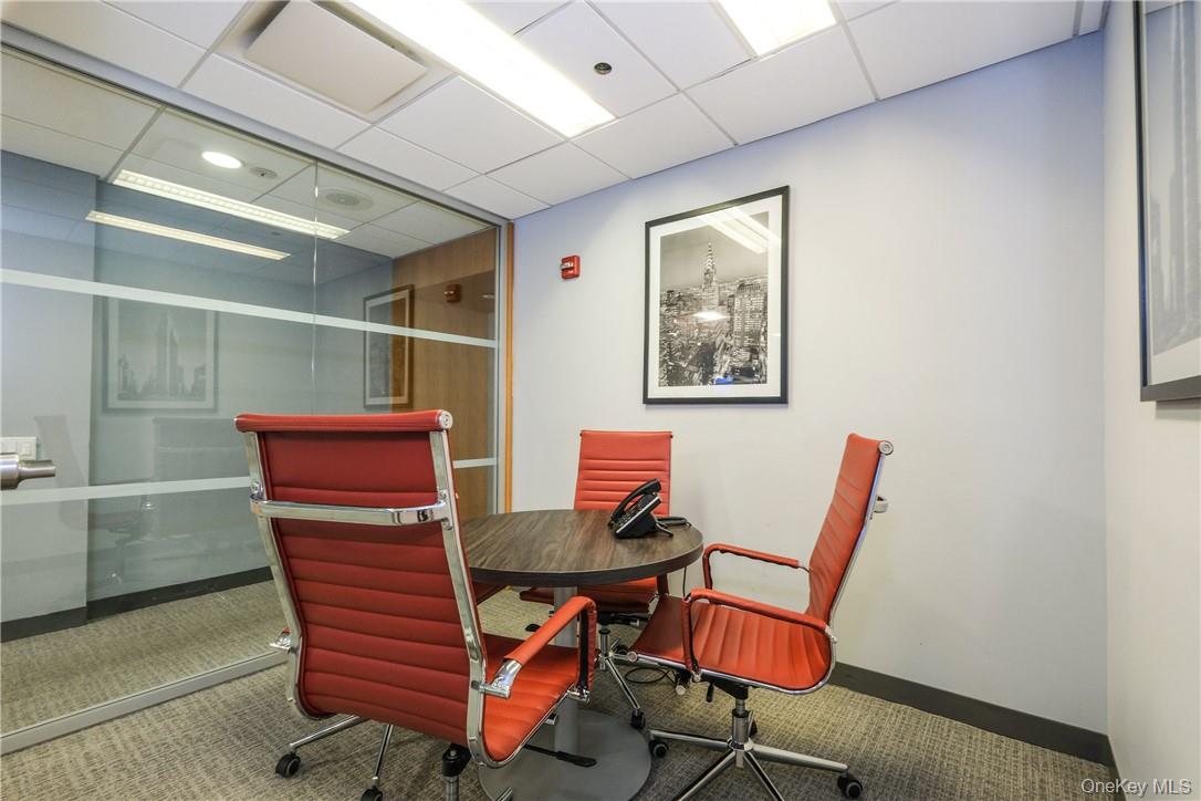 #10 photo, 1270 Avenue of Americas, New York (Manhattan) , NY 10020