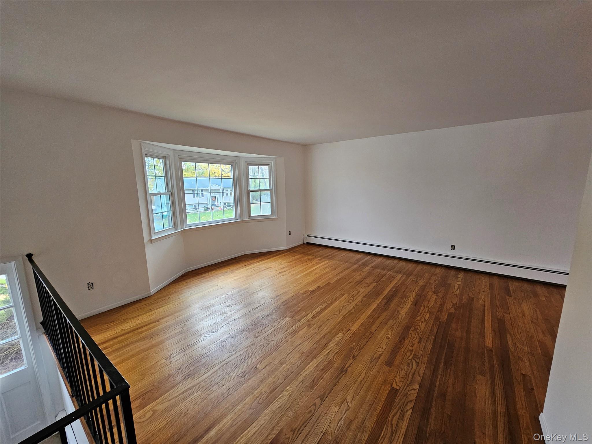 #4 photo, 8 Mockingbird Lane, Poughkeepsie , NY 12601