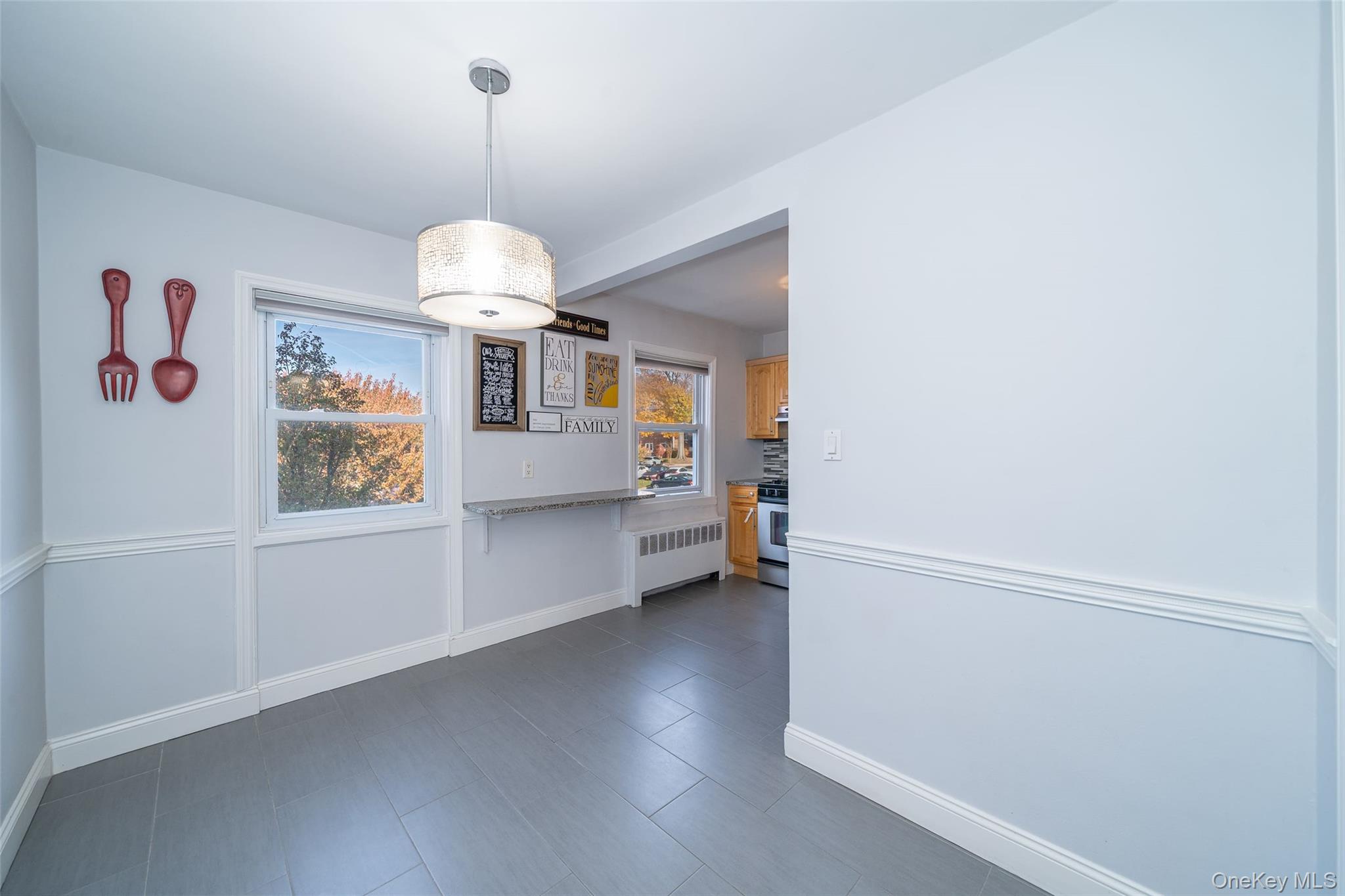 #4 photo, 14 Leewood Circle, Eastchester , NY 10709