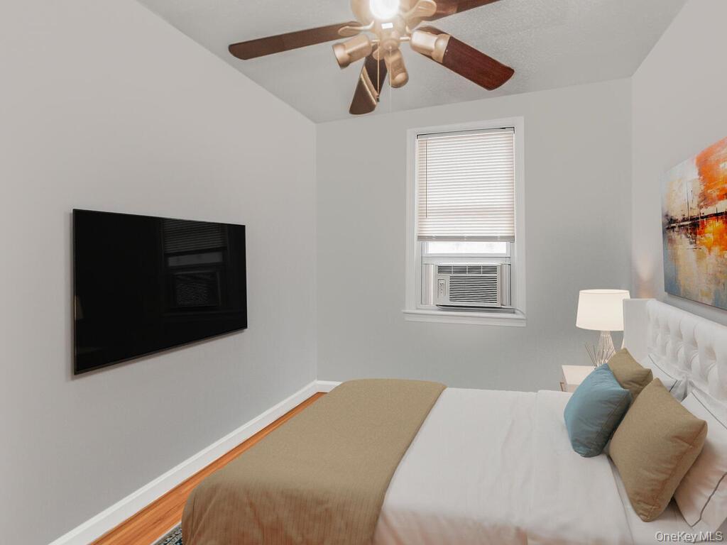 #9 photo, 1029 Kelly Street, Bronx , NY 10459