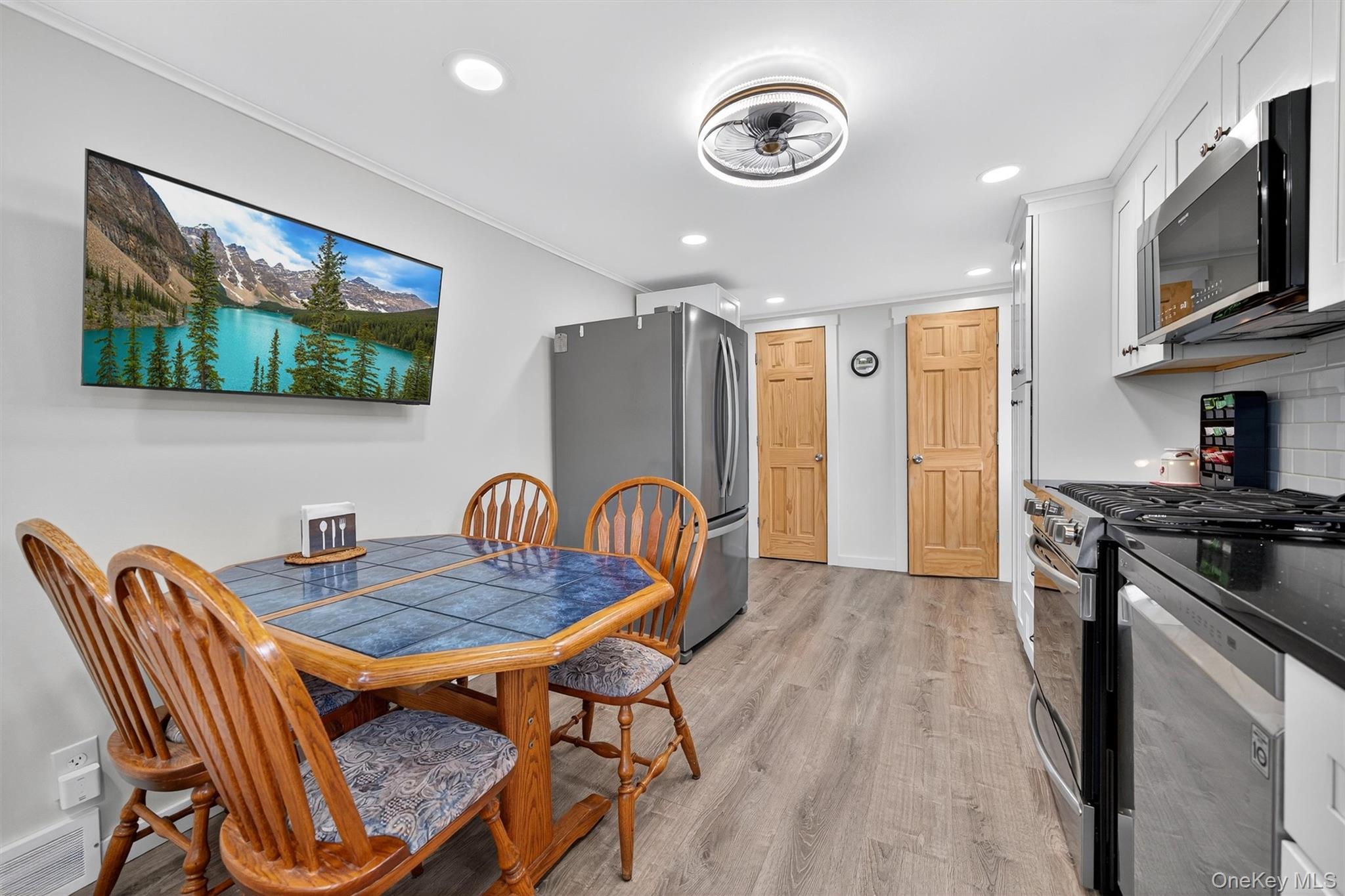 #13 photo, 27-29 W Conkling Avenue, Middletown , NY 10940