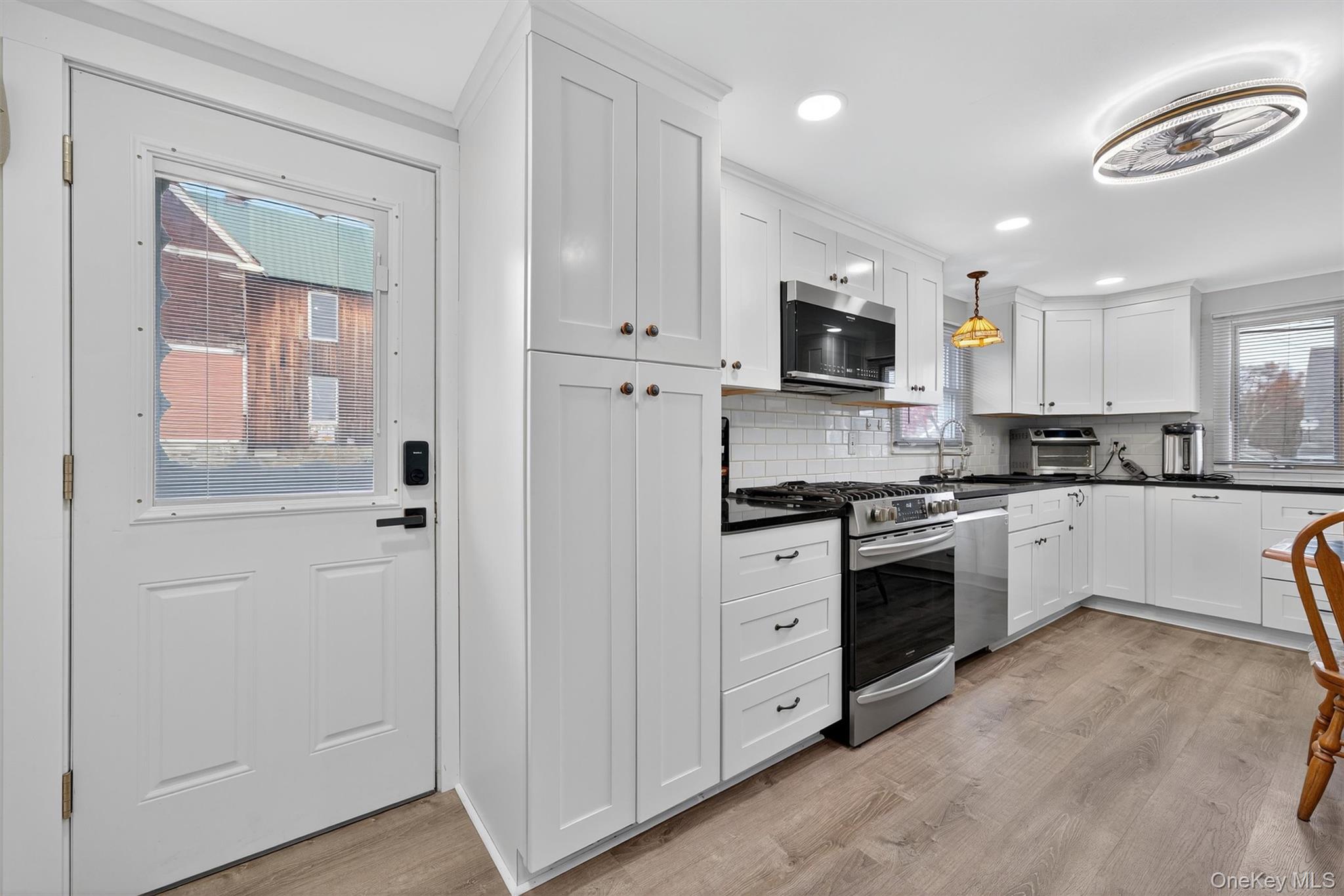 #9 photo, 27-29 W Conkling Avenue, Middletown , NY 10940