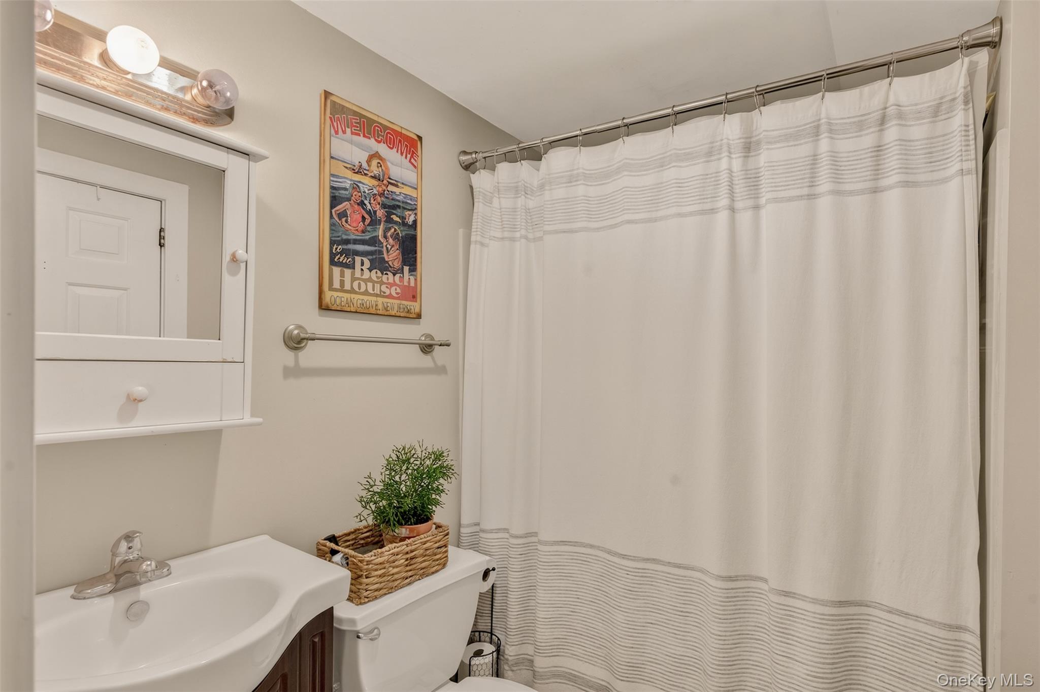 #18 photo, 502 Hill Avenue, Walden , NY 12586