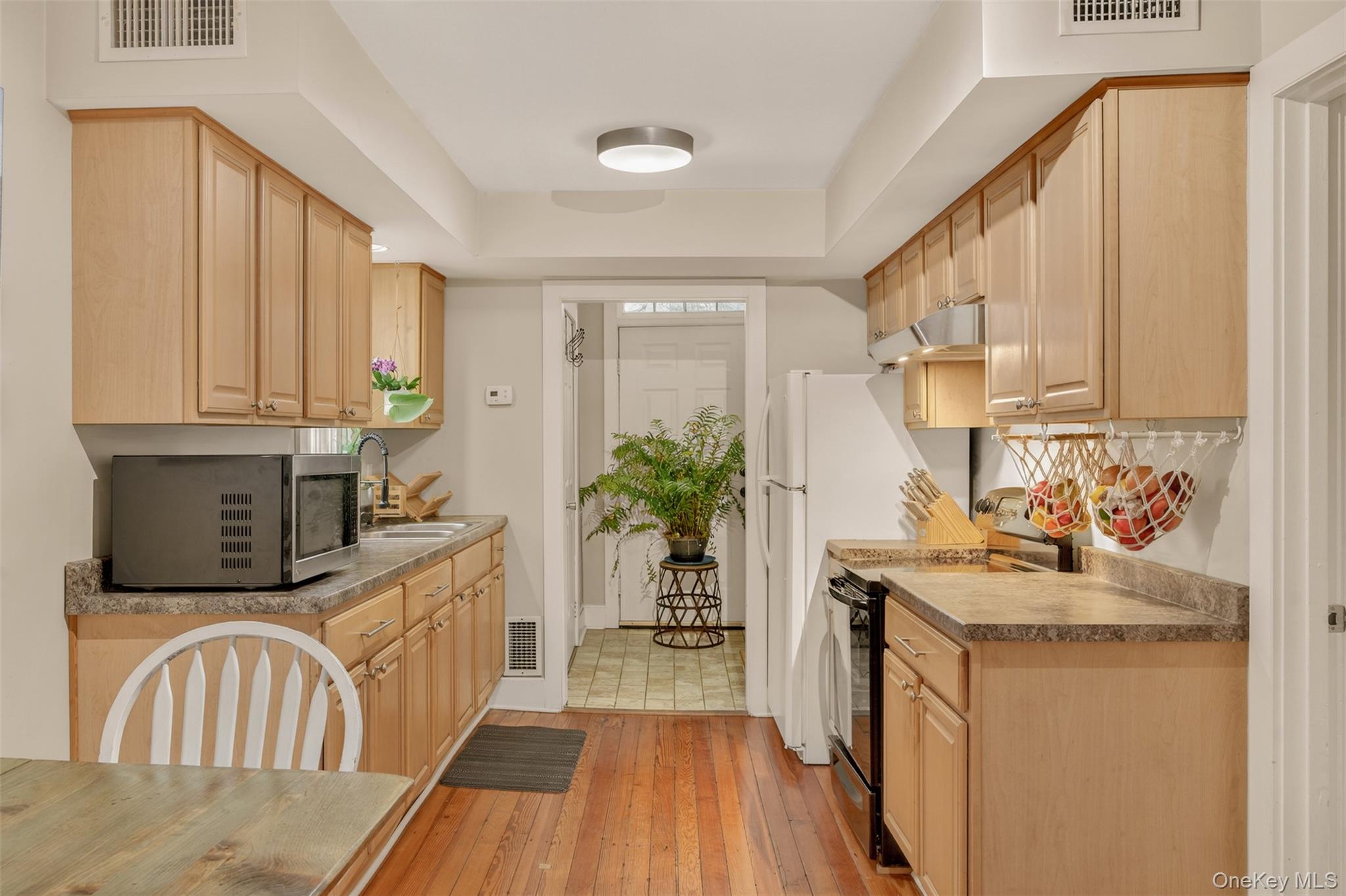 #9 photo, 502 Hill Avenue, Walden , NY 12586